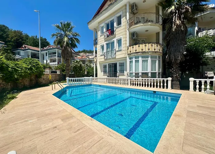 Apartamento Nebioglu Fethiye